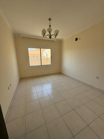 East Riffa, Apartments/Houses, 2 BR,  Flat For Rent In East Riffa ( Near Riffa Mart)