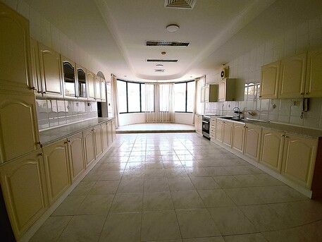 Jannusan, Villas, BHD 800,  400 Sq. Meter,  4 BHK Beautiful Garden Villa For Rent In Jannusan - BD 800/-