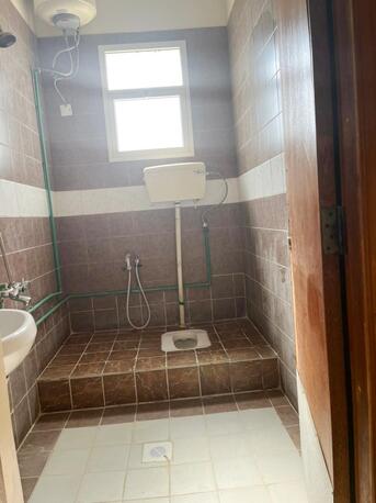 Asker, Staff Accomodation, BHD 800,  Labour Accommodation ( 70 Peoples ) For Rent In Ras Zuwaid