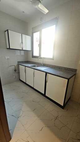 Salmaniya, Apartments/Houses, BHD 230/month,  2 BR,  2 Bedroom Unfurnished Flat For Rent With Ewa