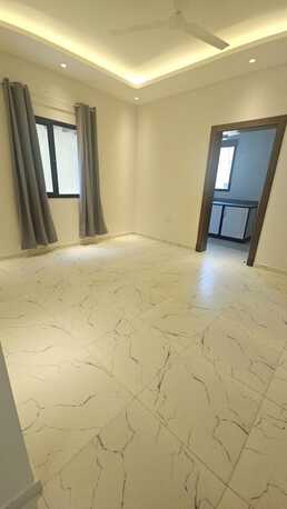 Salmaniya, Apartments/Houses, BHD 230/month,  2 BR,  2 Bedroom Unfurnished Flat For Rent With Ewa