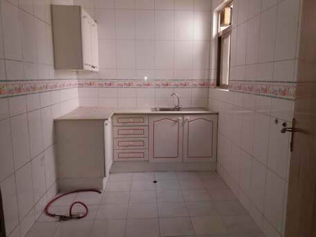 Manama, Staff Accomodation, BHD 3200,  Building For Rent 16 Flat 3 BHK Staff Accommodation .in -(((Manama )))