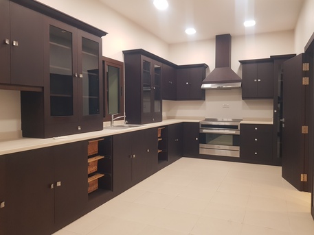 Mahooz, Villas, BHD 1200,  Spacious 5 Bedroom Semi Furnished Luxury Villa For Rent.