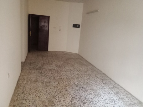 Manama, Apartments/Houses, BHD 170/month,  2 BR,  120 Sq. Meter,  2 Bhk Unfurnished Flat Available In Manama Call Aleena