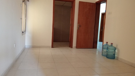 Manama, Apartments, Flats, Houses & Villas, BHD 170/month,  2 BR,  2 Bhk Flat For Rent In Manama (without Ewa )