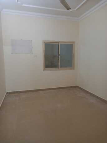 Manama, Apartments/Houses, BHD 200/month,  1 BR,  1 Bhk Semi Furnished Flat Available In Ummalhassam Call Aleena