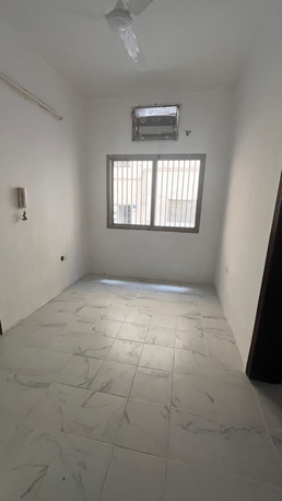 Gudaibiya, Apartments/Houses, BHD 170,  2 BR,  1 Bath,Ewa,semi Furnished Clean Flat 4 Rent N Gudaibiya @ALL INCLUSIVE, 33112437