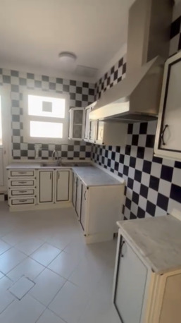 Kuwait City, Apartments/Houses, KWD 600/month,  3 BR,  Apartment In Dasma, First Floor With Elevator