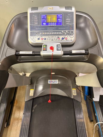 Riyadh, Sporting Goods, SAR 2700,  BEST DEAL 200 KG COMMERCIAL  GYM TREADMILL FOR SALE WARRANTY AND FREE DELIVERY 0537981203