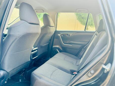 Manama, Vehicles, Cars & Trucks , BHD 7900,  Toyota RAV4,  2019,  92000 KM,  ▓█▇▅ Mid Option - Low Mileage ▅▇█▓