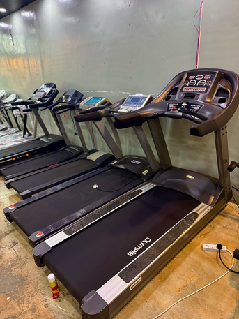 Riyadh, Sporting Goods, SAR 3799,  250 KG BIGGEST LUXURY COMMERCIAL TREADMILL FOR SALE 0537981203