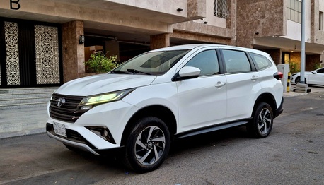 Jeddah, Vehicles, Cars & Trucks , SAR 46500,  Toyota Rush,  2022,  Automatic,  115000 KM,    FULL OPTION