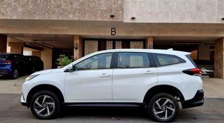 Jeddah, Vehicles, Cars & Trucks , SAR 46500,  Toyota Rush,  2022,  Automatic,  115000 KM,    FULL OPTION