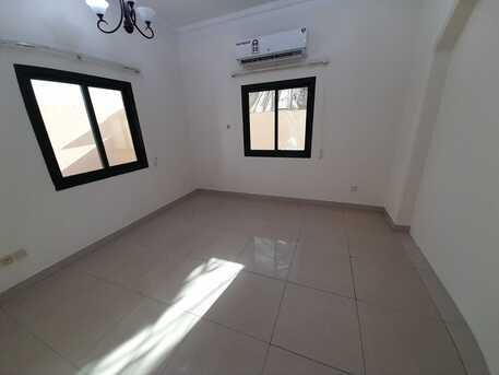 Hidd, Villas, BHD 500,  ₹6BATHROOM Hall Kitchen Semi Furnished Without Electricity Car Parking