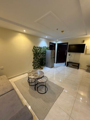 Jeddah, Apartments/Houses, SAR 3400/month,  2 BR,  Furnished Flats Including 1 Room Or 2 Rooms & 1 Hall For Rent (daily-weekly-monthly)