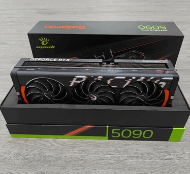 Paris, Computers, EUR 500,  GeForce RTX 5090, RTX 5080, RTX 5070 Ti, RTX 5070, RTX 4090, RTX 4080 Super,  RTX 4080,