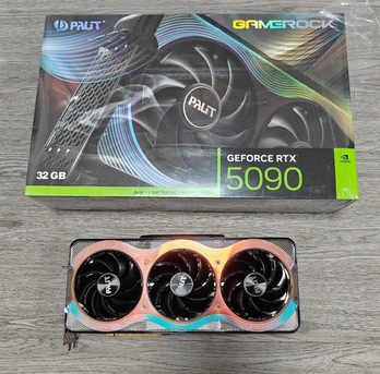 Milan, Computers, EUR 500,  GeForce RTX 5090, RTX 5080, RTX 5070 Ti, RTX 5070, RTX 4090, RTX 4080 Super,  RTX 4080