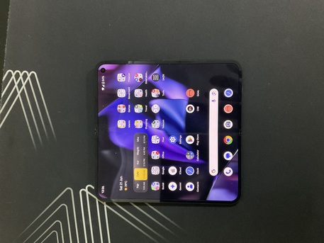 Umm Al Hamam, Mobile Phones, SAR 3000,  Google Pixel 9 Pro Fold