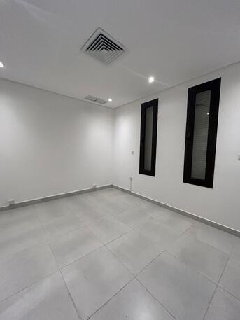Kuwait City, Apartments/Houses, KWD 650/month,  4 BR,  Apartment For Rent In Al-Siddiq, Consisting Of A Hall - 4 Master Rooms -
