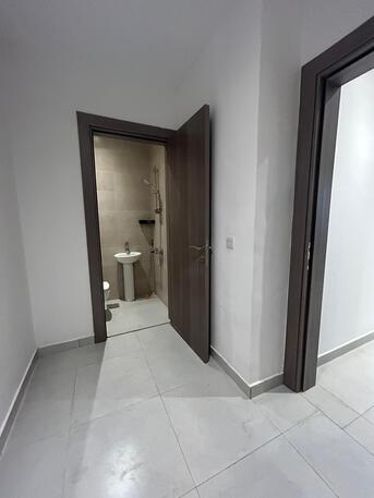 Kuwait City, Apartments/Houses, KWD 650/month,  3 BR,  Apartment For Rent In Al-Siddiq, Consisting Of A Hall And 3 Master Bedrooms