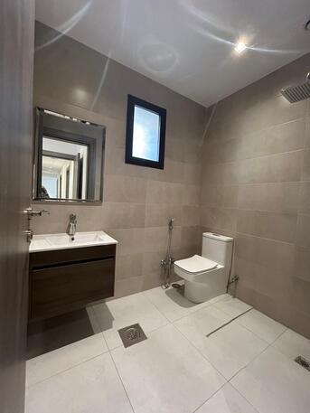 Kuwait City, Apartments/Houses, KWD 650/month,  3 BR,  Apartment For Rent In Al-Siddiq, Consisting Of A Hall And 3 Master Bedrooms