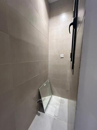 Kuwait City, Apartments/Houses, KWD 650/month,  3 BR,  Apartment For Rent In Al-Siddiq, Consisting Of A Hall And 3 Master Bedrooms