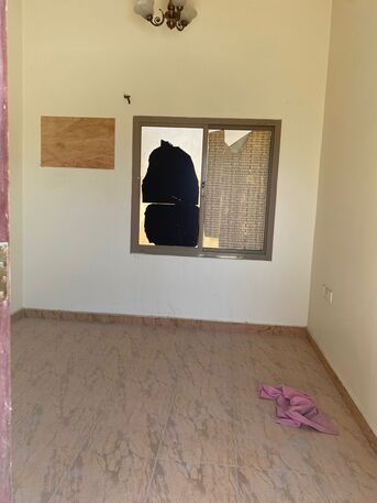 Busaiteen, Apartments/Houses, BHD 110/month,  1 BR,  Family Flat For Rent In Busaiteen