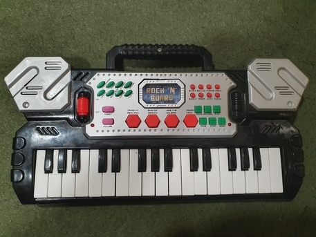 Jubail, Toys & Games, SAR 50,  Piano