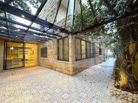 Amman, Apartments/Houses, JOD 18000/year,  Furnished,  3 BR,  Ground Fully Furinshed 3B Apartment With Garden In Jabal Webdeh 00962777688956