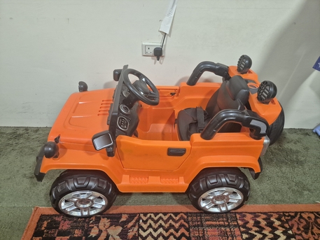 Jubail, Toys & Games, SAR 350,  Rechargeable Jeep With Music And Lights