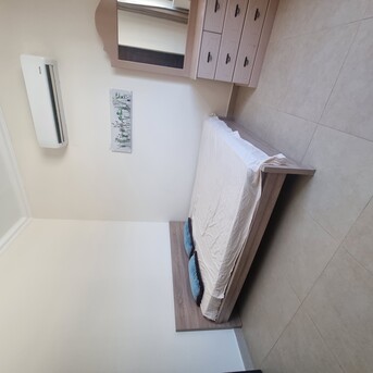 Hidd, Apartments/Houses, BHD 230/month,  1 BR,  @1BATHROOM Hall Kitchen Fully Furnished With Electricity Car Parking