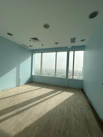 Kuwait City, Shops, KWD 4500,  For Rent, A Commercial Floor In The East, 400 Square Meters, In A Prime Location.