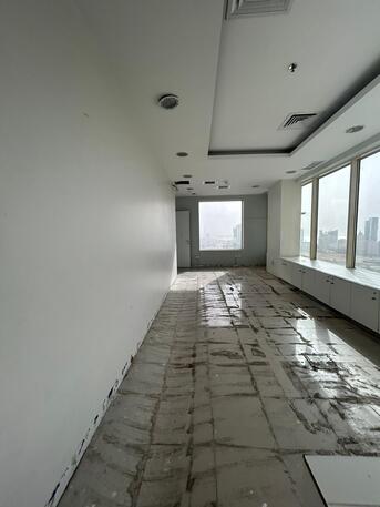 Kuwait City, Shops, KWD 4500,  For Rent, A Commercial Floor In The East, 400 Square Meters, In A Prime Location.