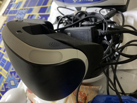 Jeddah, Video Games, SAR 1000,  PS 4 PRO 1 TB SSD + VR + Games URGENT SALE