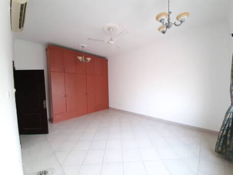 Hamala, Apartments/Houses, BHD 650/month,  3 BR,  Hamala/ 3 Bedroom  Semi Furnished Villa  Bhd :650/-exc