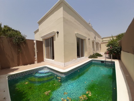 Saar, Apartments/Houses, BHD 550/month,  3 BR,  400 Sq. Meter,  Saar/3 Bedroom  Villa With Private Pool  Exclusive  Bhd :550/-