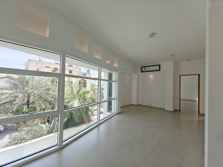 Saar, Apartments/Houses, BHD 1050/month,  5 BR,  400 Sq. Meter,  🏡 Spacious 4-Bedroom Semi-Furnished Villa &ndash; Saar &ndash; BD 1,050 Exclusive