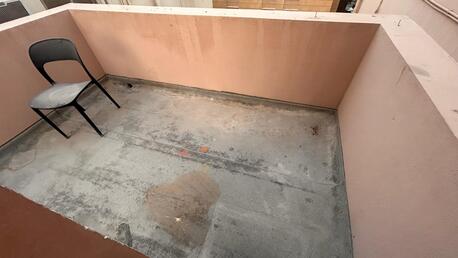 Zinj, Apartments/Houses, BHD 320/month,  2 BR,  SPACIOUS SEMI FURNISHED 2 BHK APARTMENT FOR RENT IN ZINJ