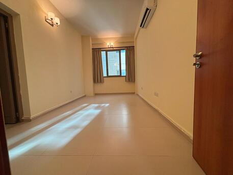 Hidd, Apartments/Houses, BHD 250/month,  2 BR,  120 Sq. Meter,  2 Bhk Semi Furnished Flat Available In Hidd Call Aleena
