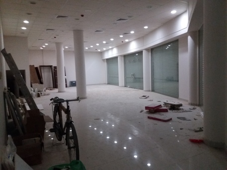 Sanabis, Shops, BHD 600,  5 Shutter Shop For Rent In -((( Sanabis)))