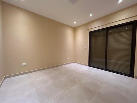 Kuwait City, Apartments/Houses, KWD 850/month,  Studio,  For Rent. A 400-square-meter Babo Fatira Floor.