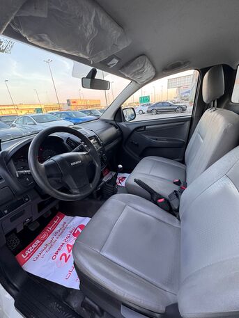 Manama, Vehicles, Cars & Trucks , BHD 5550,  Isuzu D-Max,  2021,  Manual,  132500 KM,    (White)