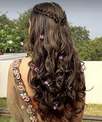 Khobar, Beautician, Home Based Beauty Parlor Offering Services.