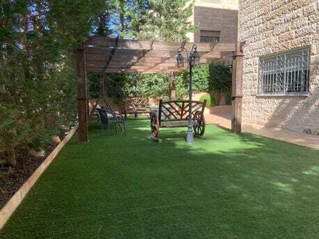 Amman, Apartments/Houses, JOD 18000/year,  Furnished,  3 BR,  Ground Fully Furinshed 3B Apartment With Garden In 4 Circle 00962777688956