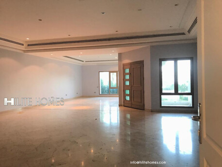 Kuwait City, Apartments/Houses, KWD 2600/month,  4 BR,  Beach Front Four Bedroom Villa In Al Bida, Kuwait