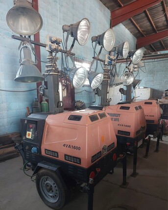 Dammam, Heavy Equipment, SAR 5700,  Urgent Sale: HALOTOP Tower Lights &ndash; 5700 Riyal Each