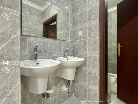 Kuwait City, Apartments/Houses, KWD 600/month,  4 BR,  250 SQM Four Bedroom Floor For Rent In Salwa