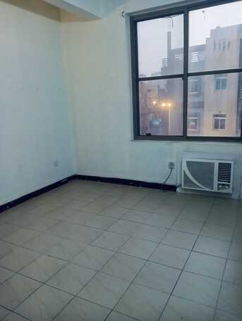Gudaibiya, Apartments, Flats, Houses & Villas, BHD 220/month,  2 BR,  Flat For Rent In Gudaibiya Nearby Supreme Brosted And Zubara Main Street
