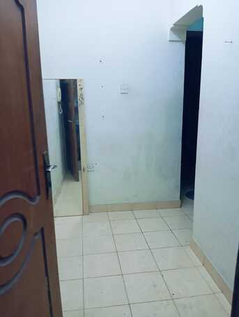 Gudaibiya, Apartments, Flats, Houses & Villas, BHD 130/month,  1 BR,  Studio For Rent In Gudaibiya Near Ajeeb Store And Suprem Brosted