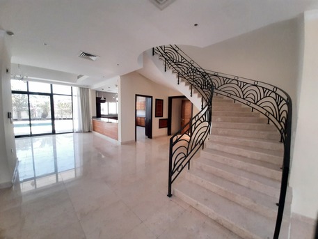 Janabiya, Apartments/Houses, BHD 1300/month,  4 BR,  For Rent | Standalone Villa With Private Pool &ndash; Janabiya